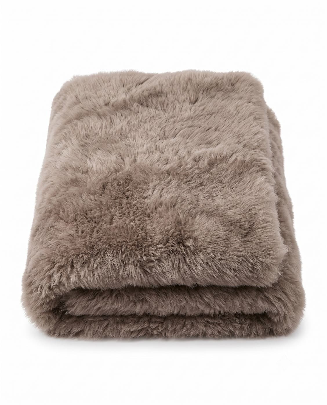 Couverture en fourrure de cachemire beige rosé — pliée