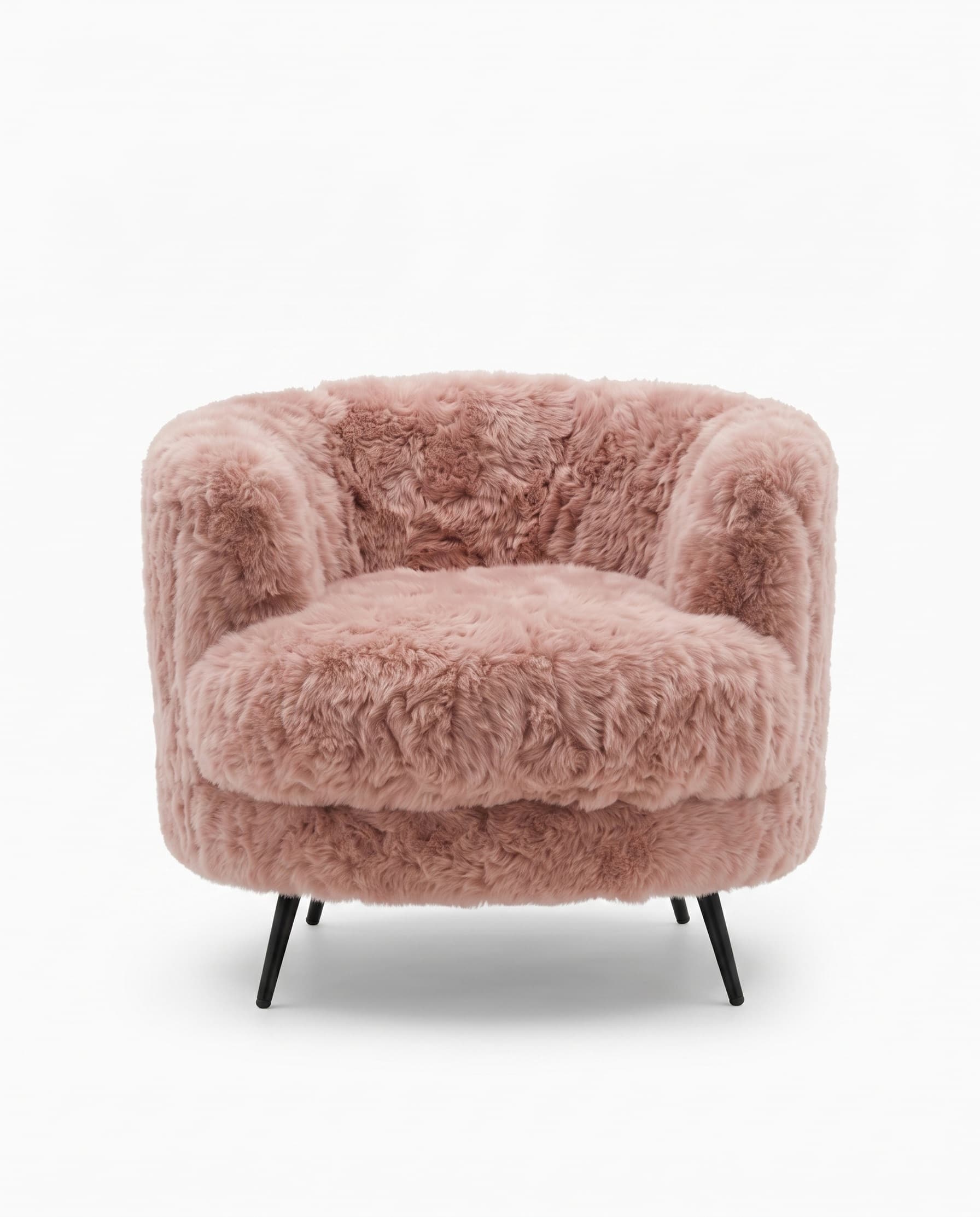 Fauteuil Sils vu de face — volumes arrondis et piètement métal noir
