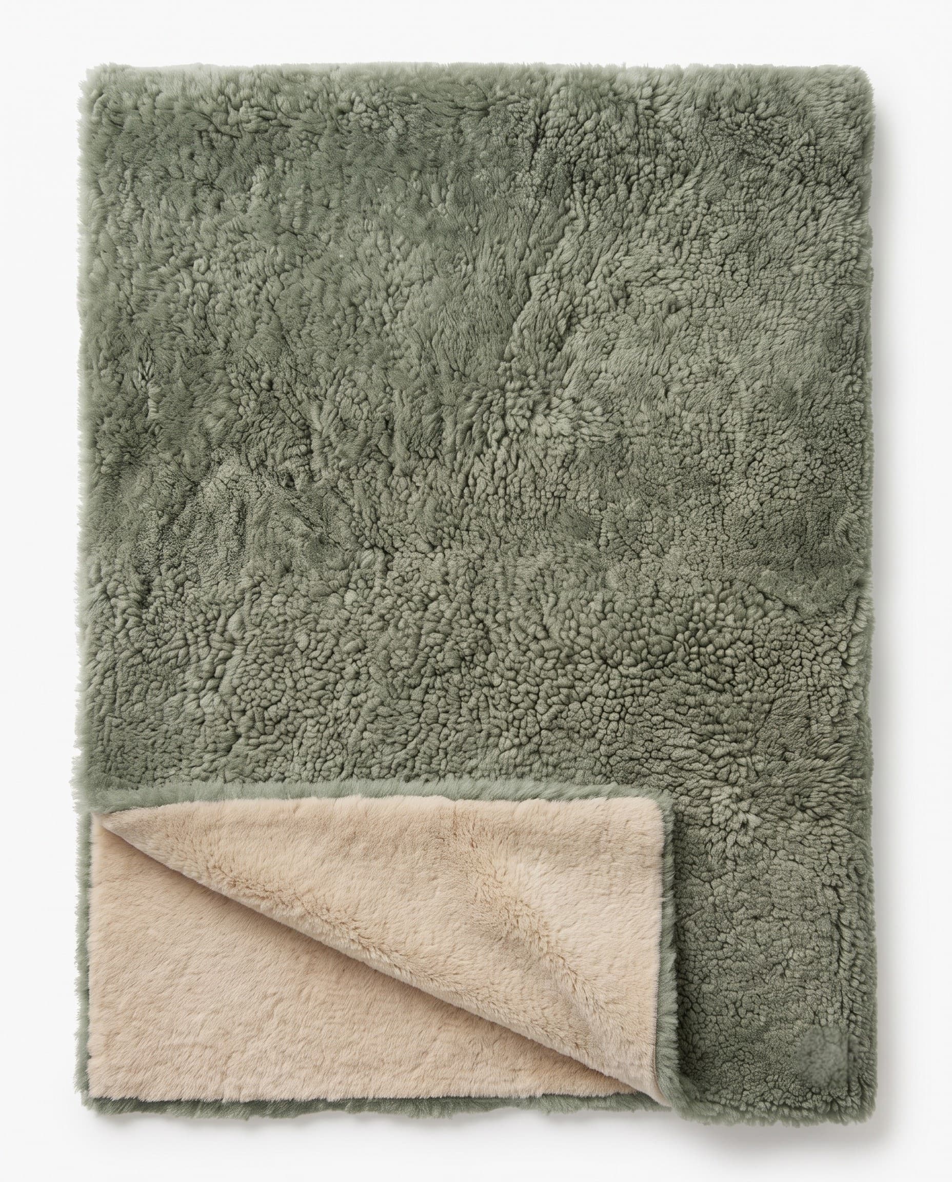 Plaid en peau lainée tondue — Sauge — 140 × 200 cm