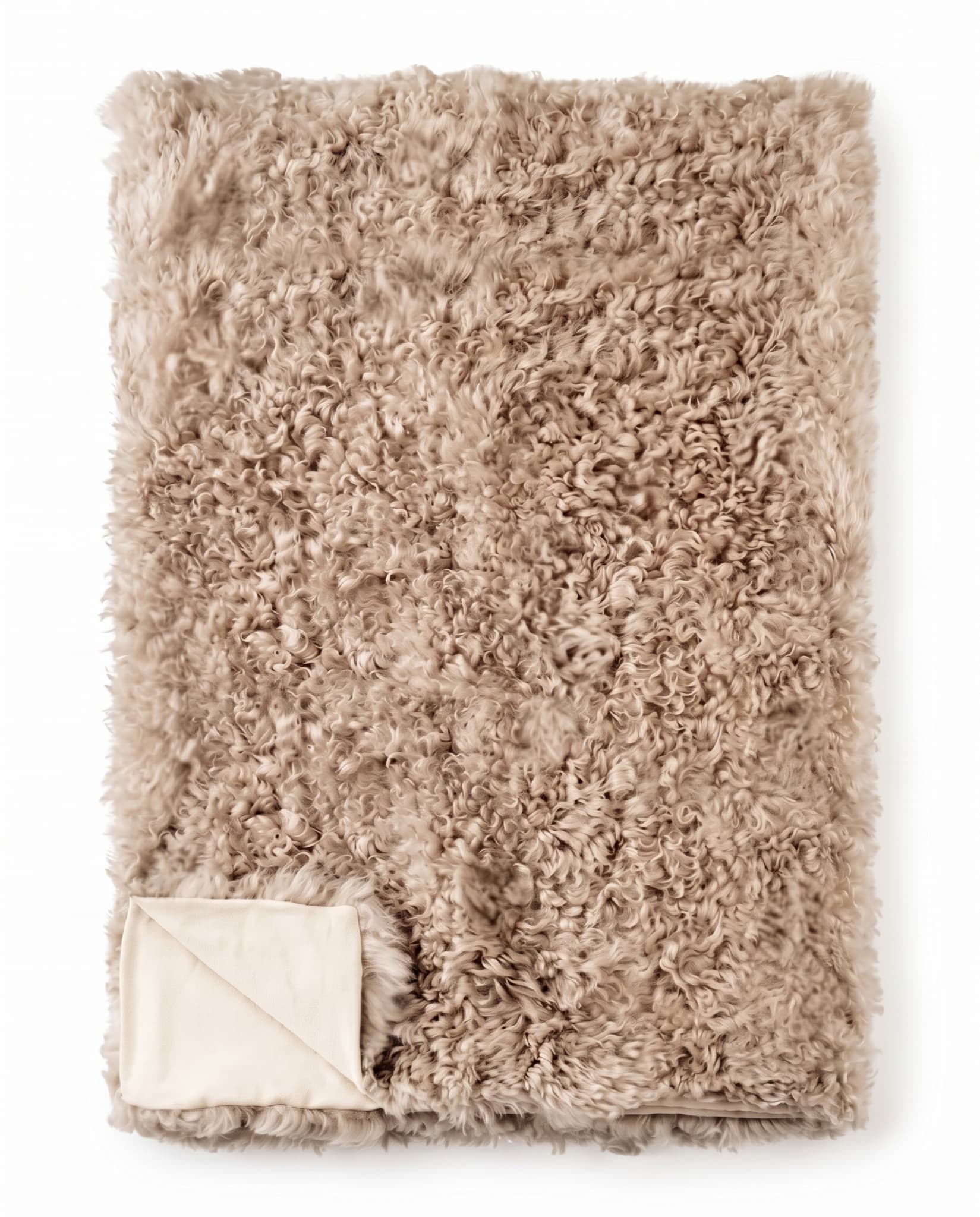 Plaid en peau de mouton — style islandais — Taupe — 130 × 160 cm