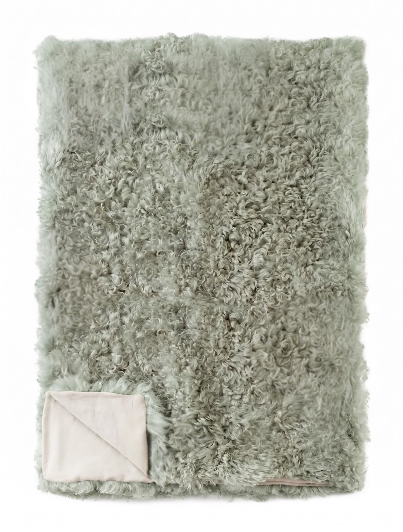 Plaid en peau de mouton — style islandais — Sauge — 130 × 160 cm