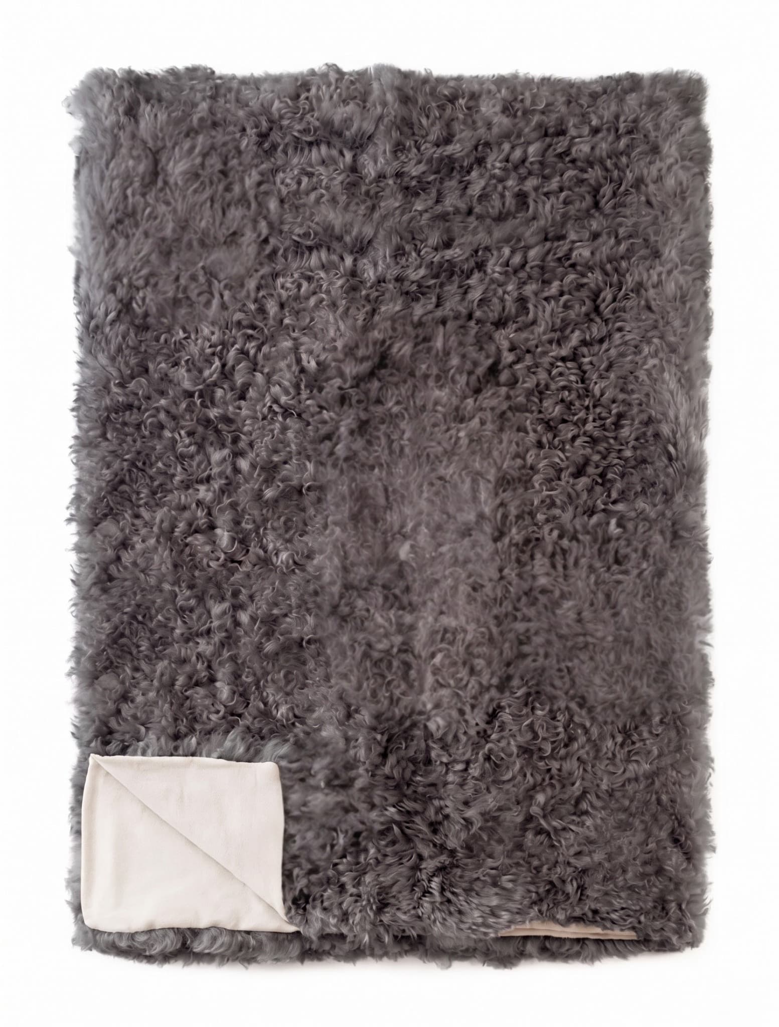 Plaid en peau de mouton — style islandais — Gris fumé — 130 × 160 cm